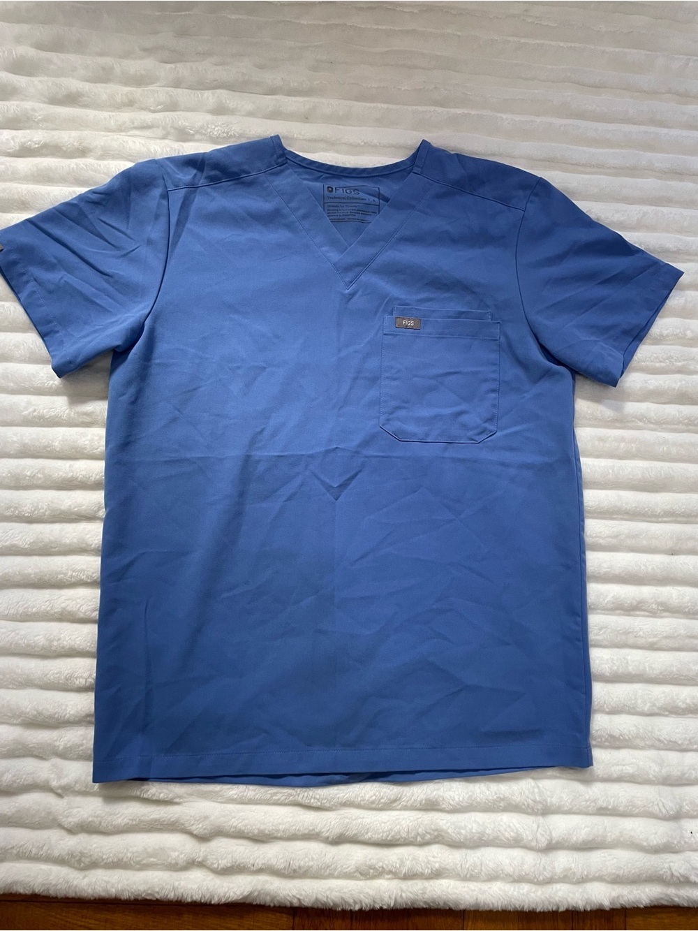Figs Men's Royal Blue V-Neck Scrub Top with Chest Pocket